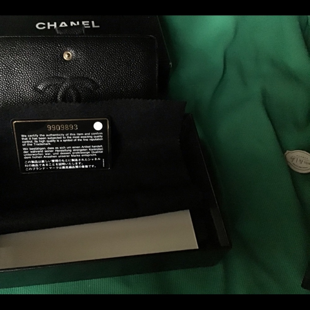 Wallet - Picture 11 of 11